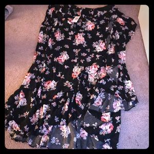 New size 4 Torrid skirt with tags